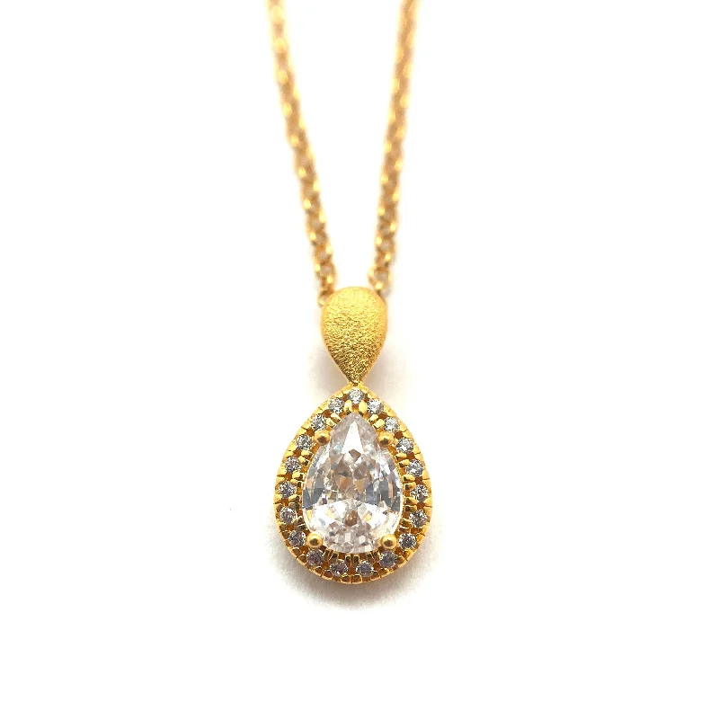 layered gold necklaces for women -Elegant Pear Shaped Pendant