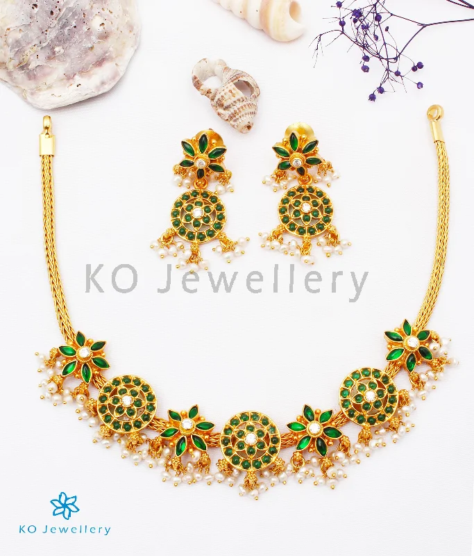 bridal shower necklaces for women -The Uthika Silver Kempu Necklace (Green)