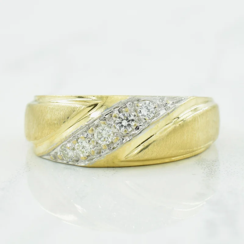 Pave Set Diamond Ring | 0.12ctw | SZ 6.75 |