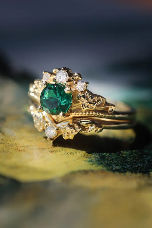 romantic engagement rings for women -Bridal ring set with lab emerald and diamonds / Ariadne