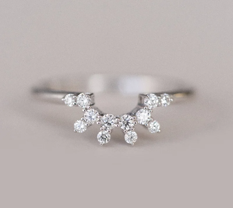 vintage style engagement rings -0.23ct Round Cut Moissanite Diamond Unique Wedding Band